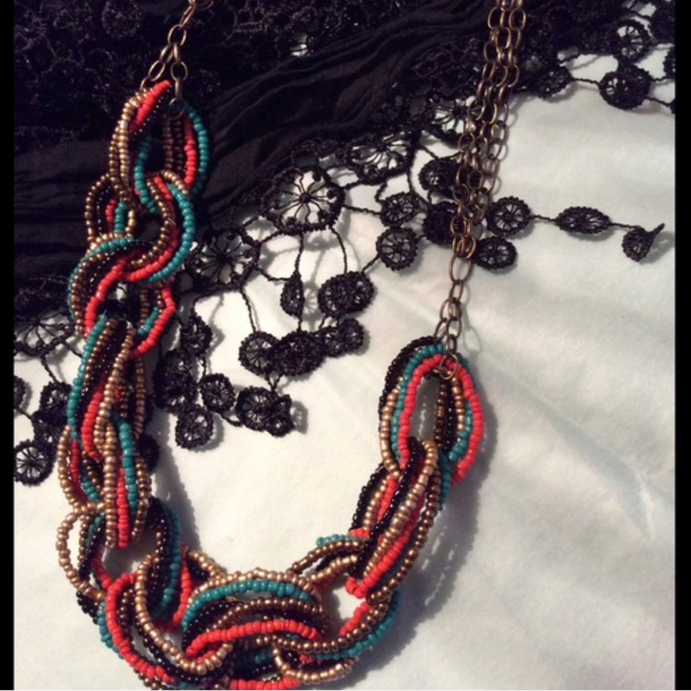 HP 🖤 NWOT Beaded Chain Link Necklace - Picture 3 of 5